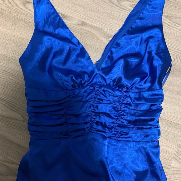 2/$50❤️ Royal Blue Knee High Cocktail Dress - Picture 2 of 3